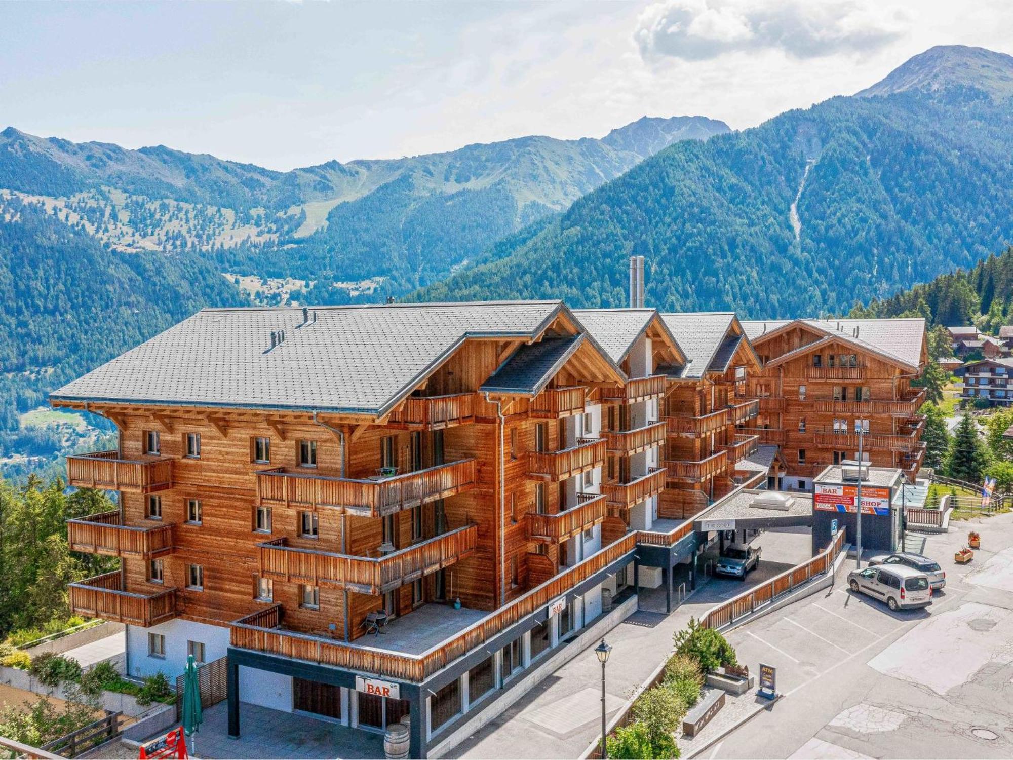 Apartment T-Resort La Tzoumaz 4P8 Vue Vallee By Interhome Luaran gambar